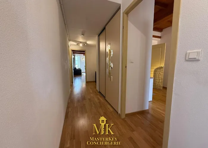 Apartment T4 Spacieux & Chaleureux Proche Stanislas Nancy