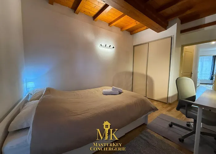 Apartment T4 Spacieux & Chaleureux Proche Stanislas Nancy